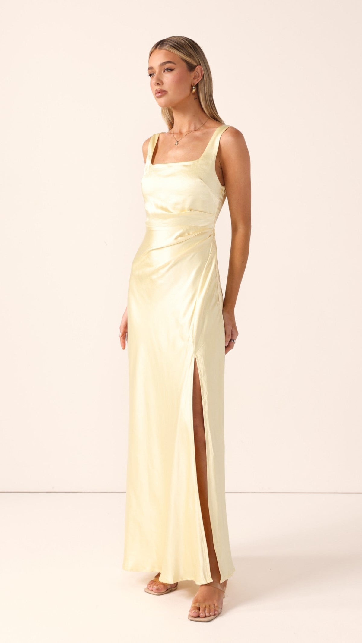 Vestido largo elegante con escote cuadrado para mujer - Alina