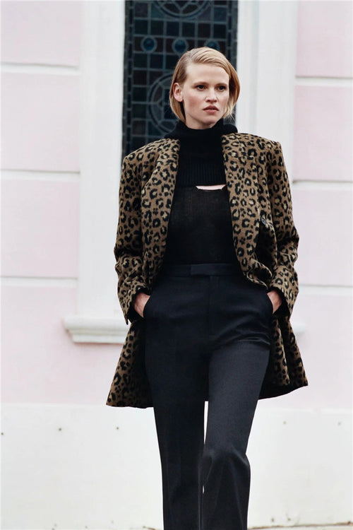 Abrigo de leopardo para mujer de corte recto con solapas - Frida