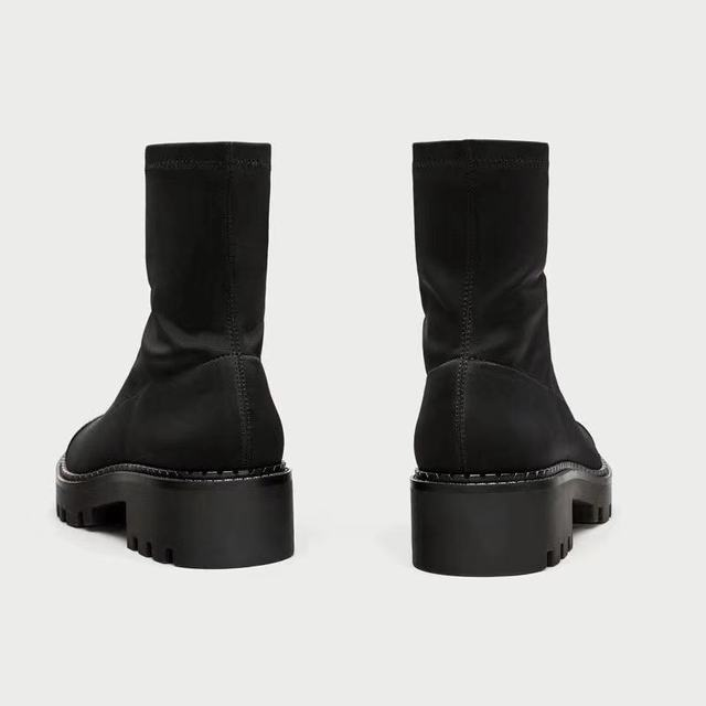 Botas plataforma de caña elástica para mujer con suela robusta - Zyrvek
