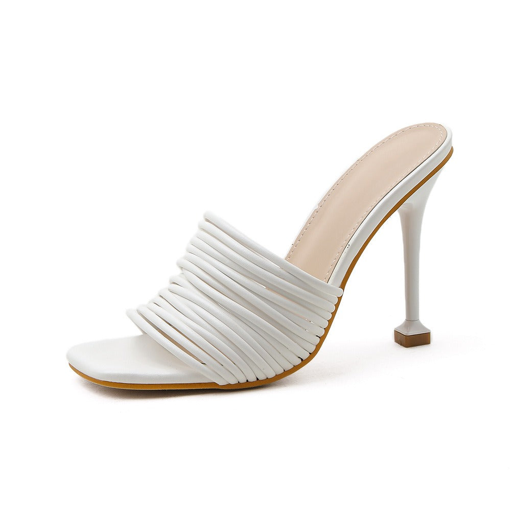 Sandalias de tacón para mujer con tiras acolchadas estilo mule - Renata