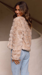 Chaqueta corta de pelo sintético para mujer - Mirna