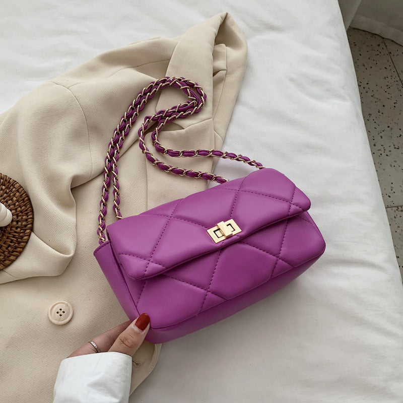 Bolso acolchado con cadena - Noelia