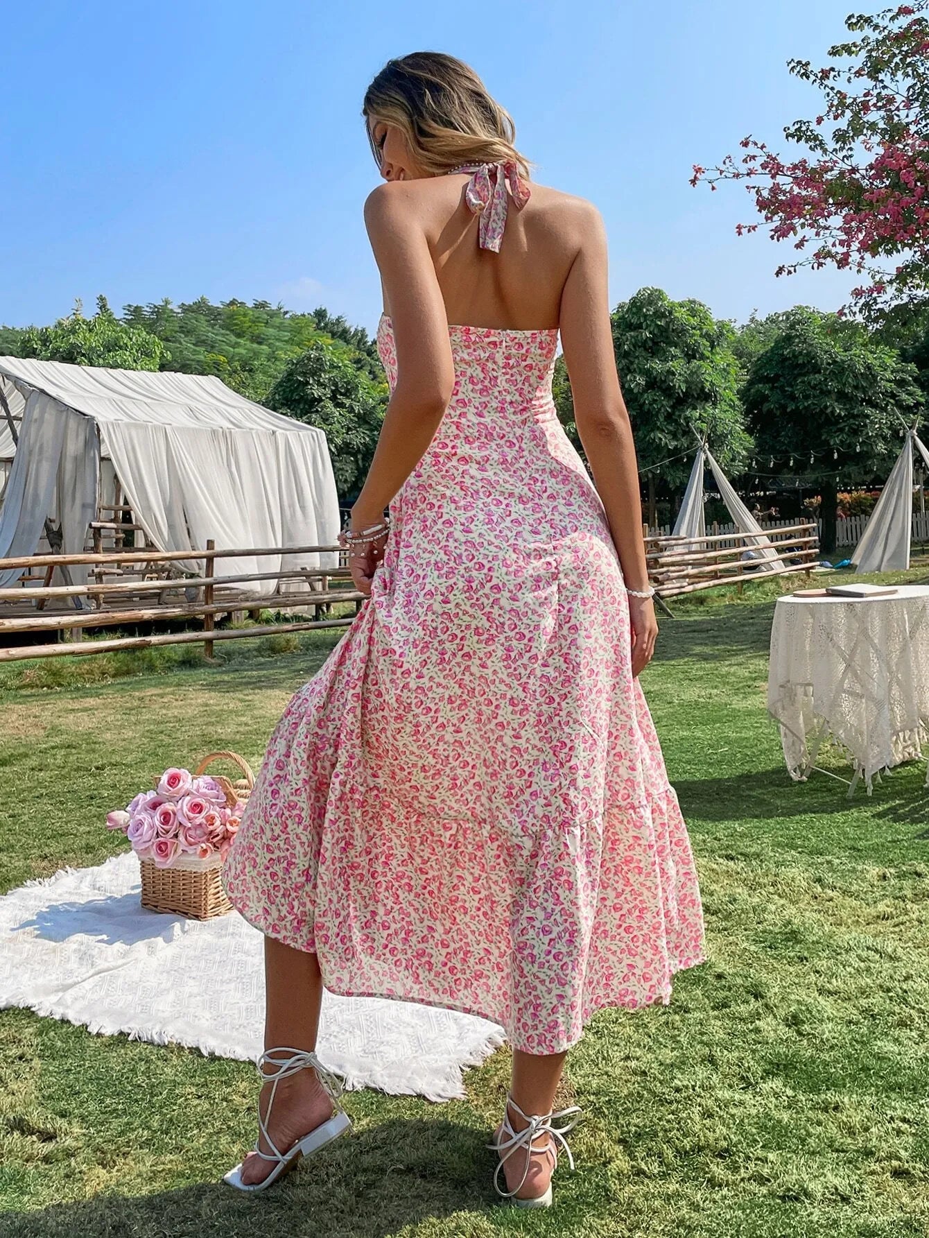 Regina - Vestido sin mangas con escote halter