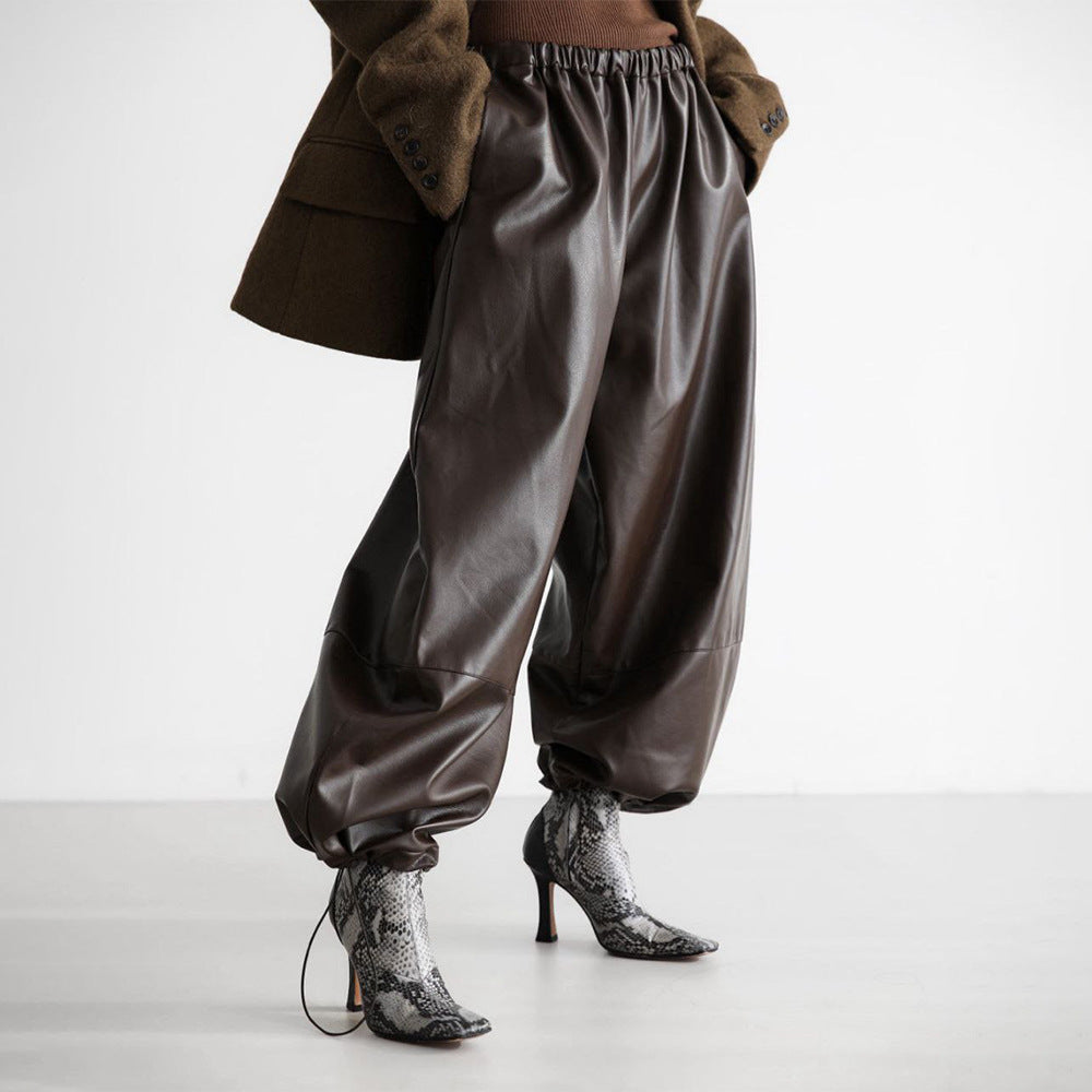 Pantalones para mujer de efecto piel con cordones en el bajo - Eirenne