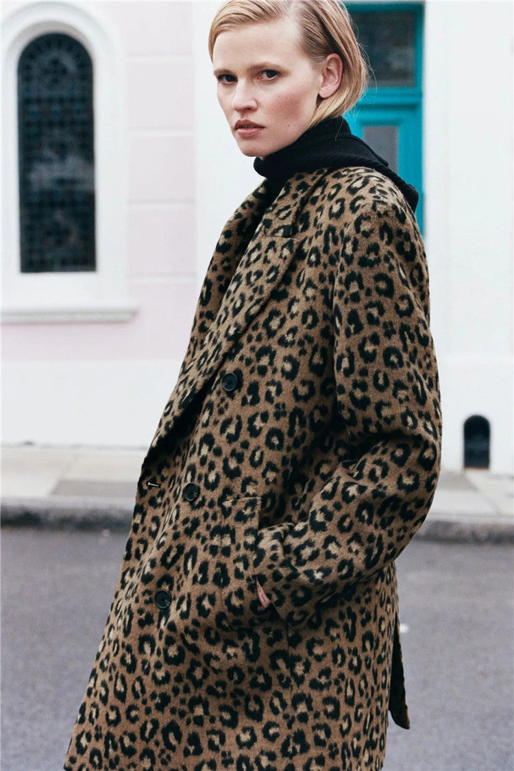 Abrigo de leopardo para mujer de corte recto con solapas - Frida