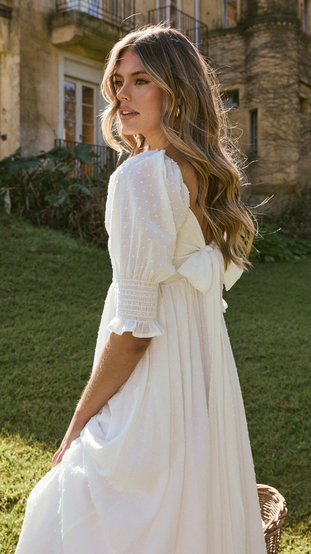 Vestido midi blanco con hombros descubiertos para mujer - Renata