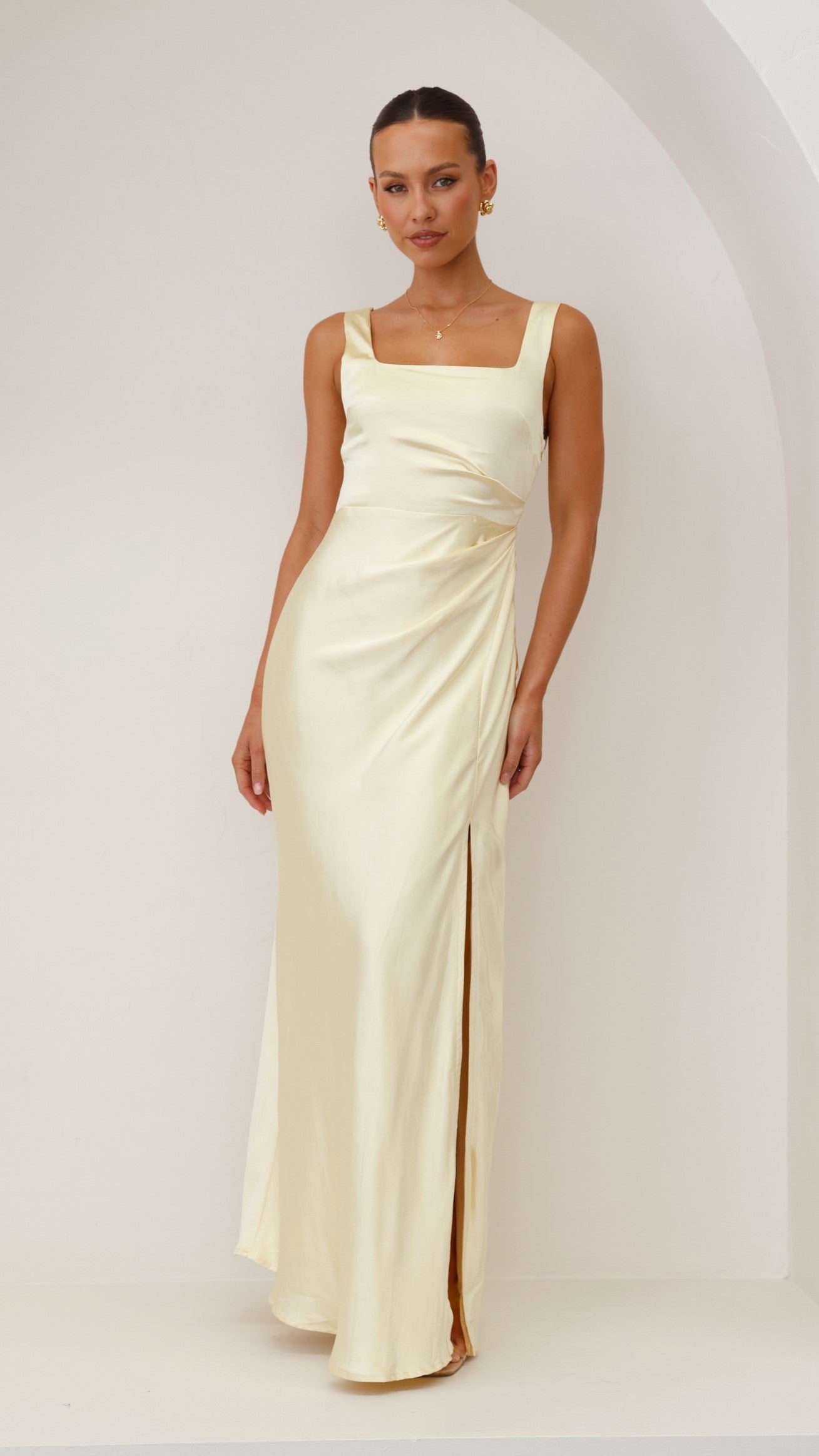 Vestido largo elegante con escote cuadrado para mujer - Alina