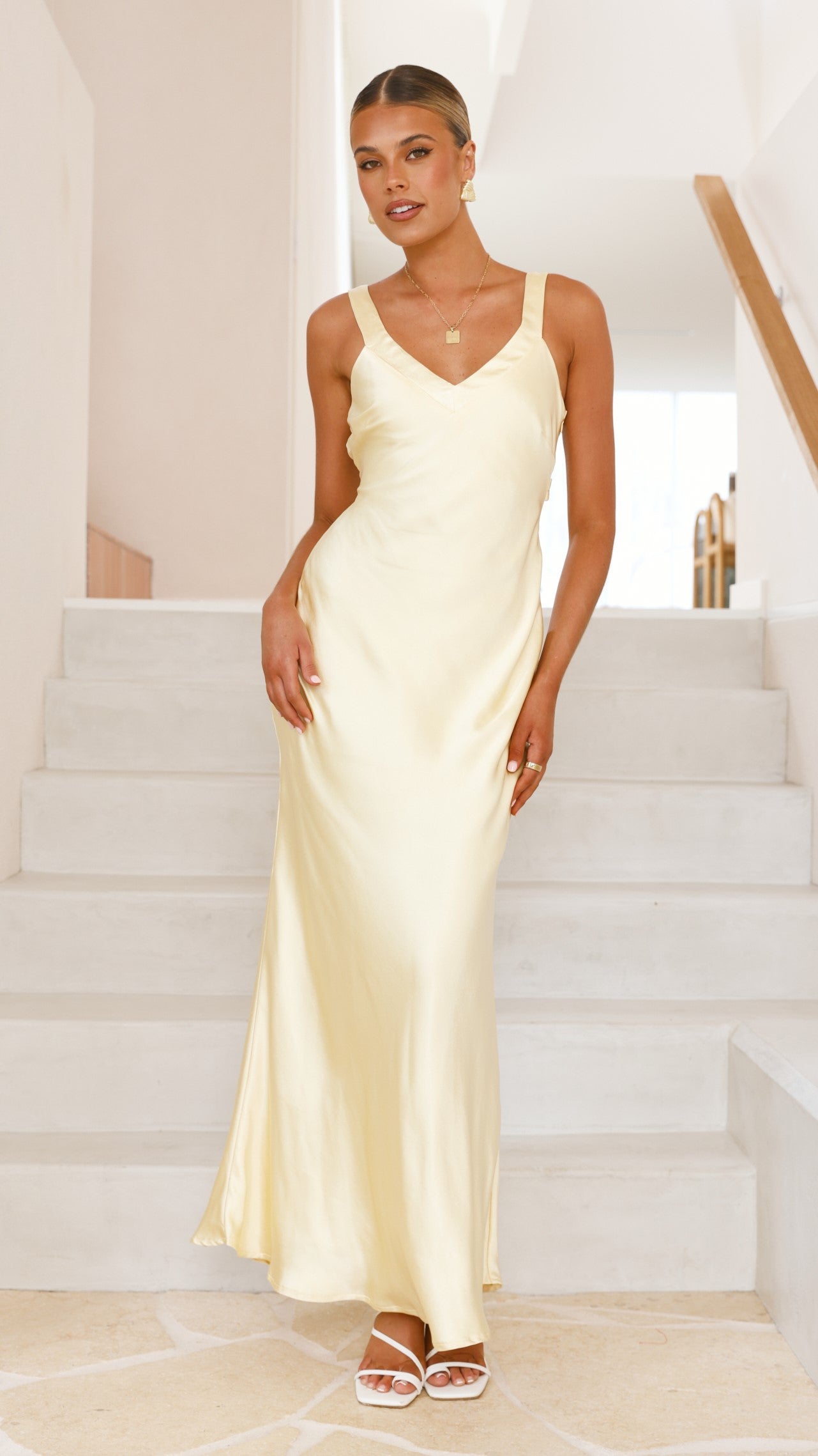 Vestido largo satinado con escote en V para mujer - Alondra