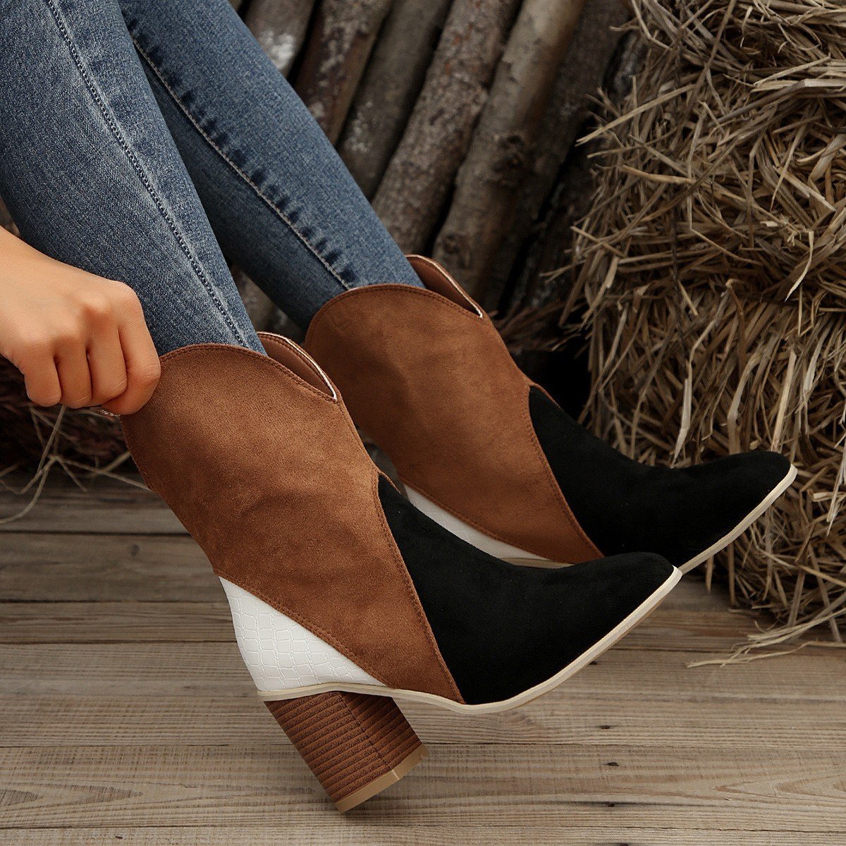 Botines para mujer de ante con tacón cuadrado - Norine