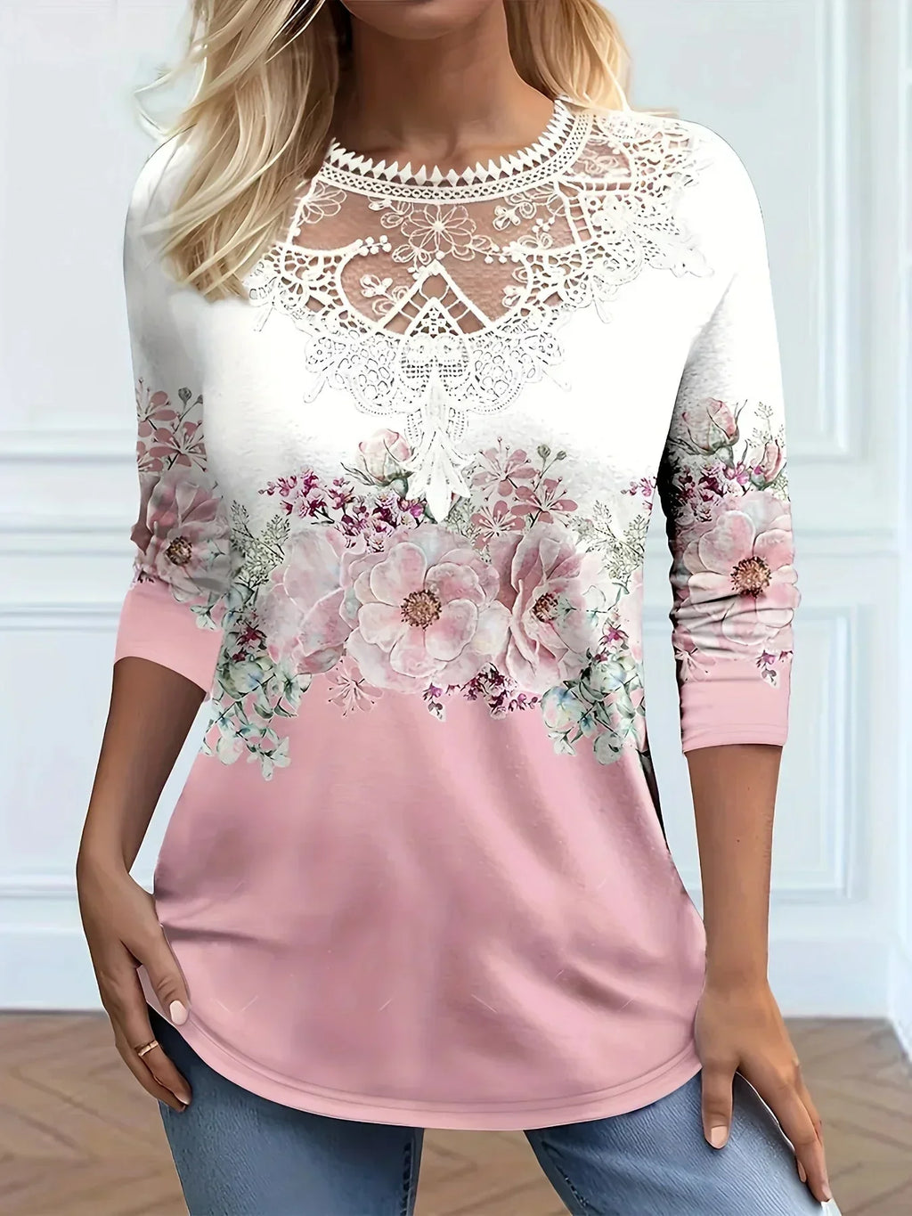Sissy - Camiseta con estampado floral y detalles de encaje