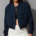Tara - Chaqueta corta de mujer con cuello alto y grandes bolsillos