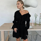 Alondra Fashion Vestido de manga larga plisada con cuello en V y volantes