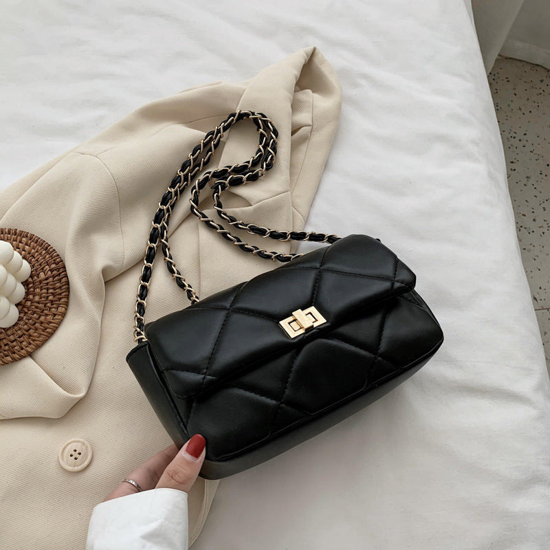 Bolso acolchado con cadena - Noelia