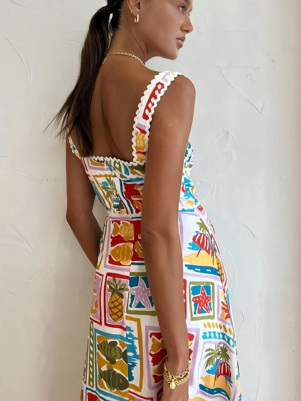 Emmanuela - Maxivestido sin mangas con estampado de graffiti