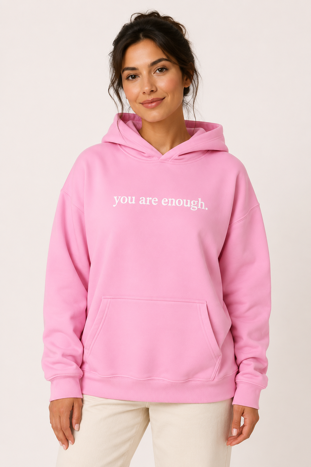 Sudadera mujer con capucha bolsillo canguro y frase frontal - Irmgard