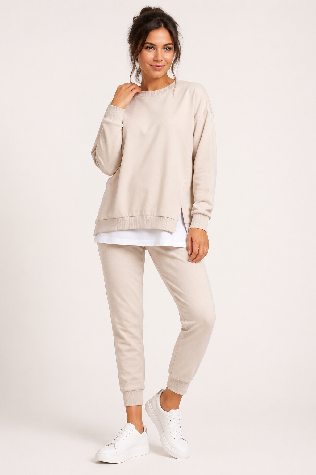Conjunto mujer sudadera con aberturas laterales y pantalón jogger - Louise