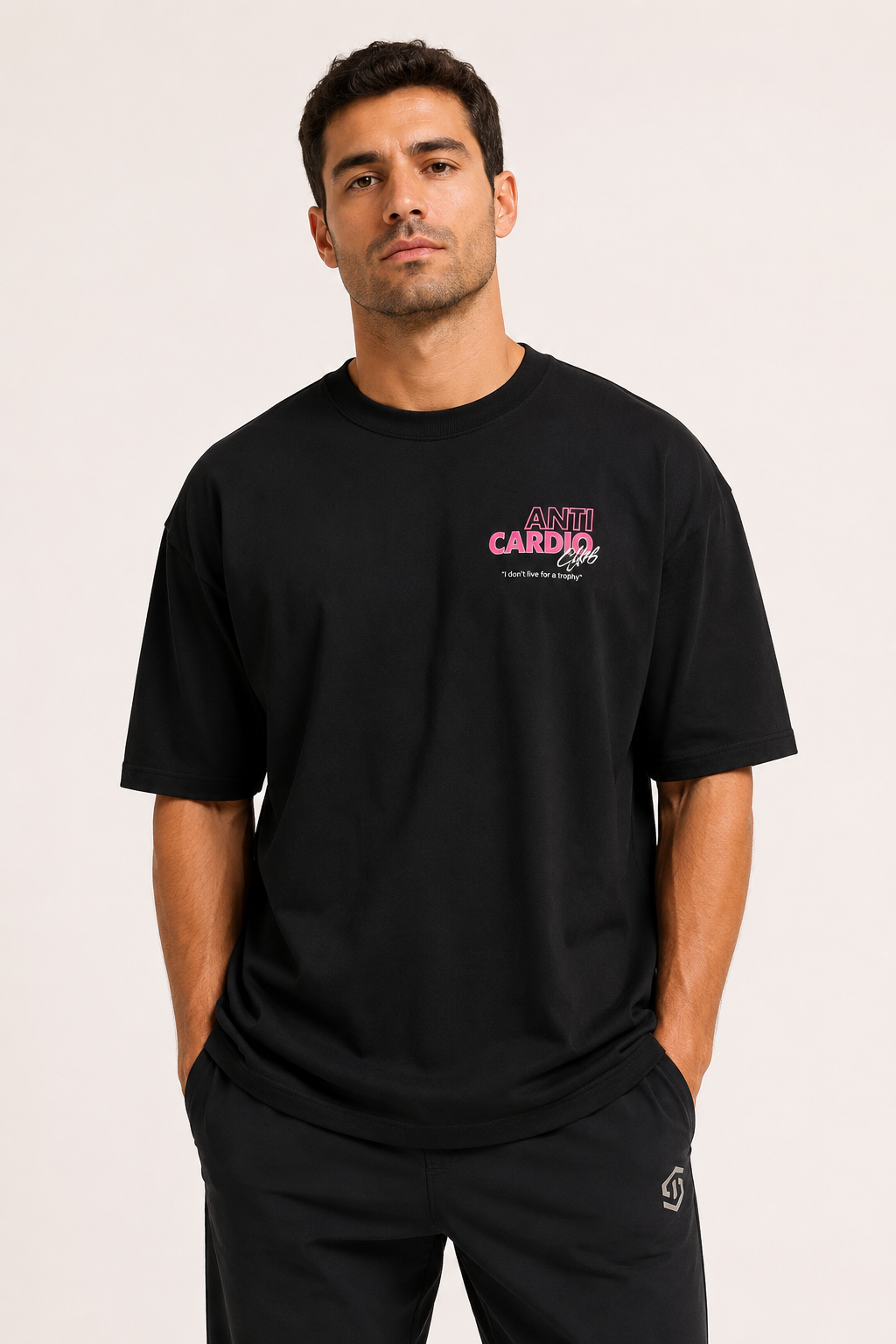 Playera oversize de entrenamiento con estampado gráfico - Jannik