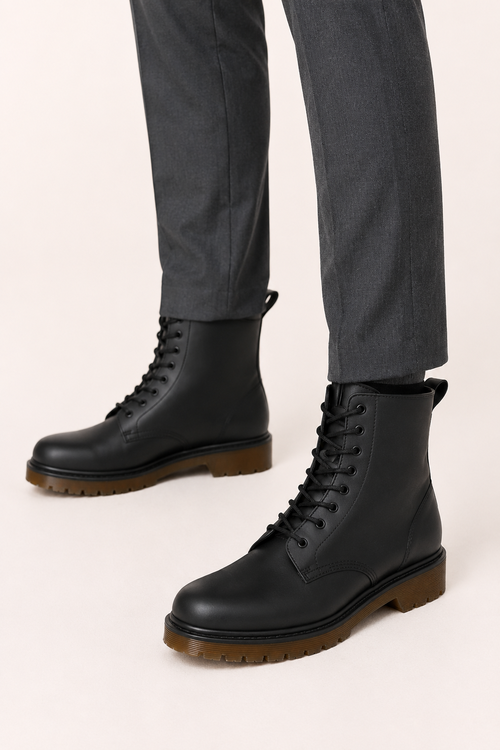 Botas impermeables de caña media con cordones y suela antideslizante - Fabric
