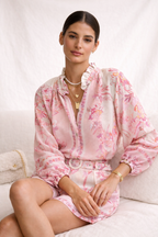 Conjunto floral de mujer con blusa y shorts con cinturón - Noara