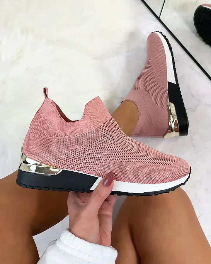 Adriana - Cómodas zapatillas lisas