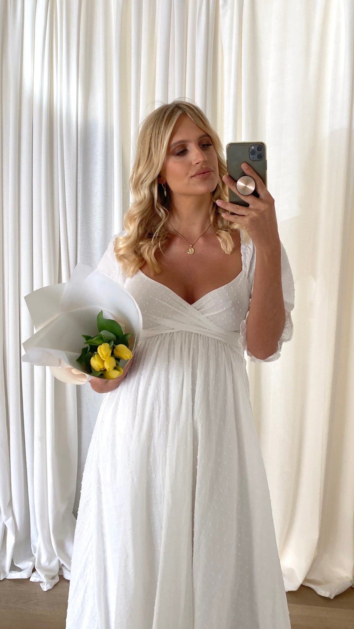 Vestido midi blanco con hombros descubiertos para mujer - Renata