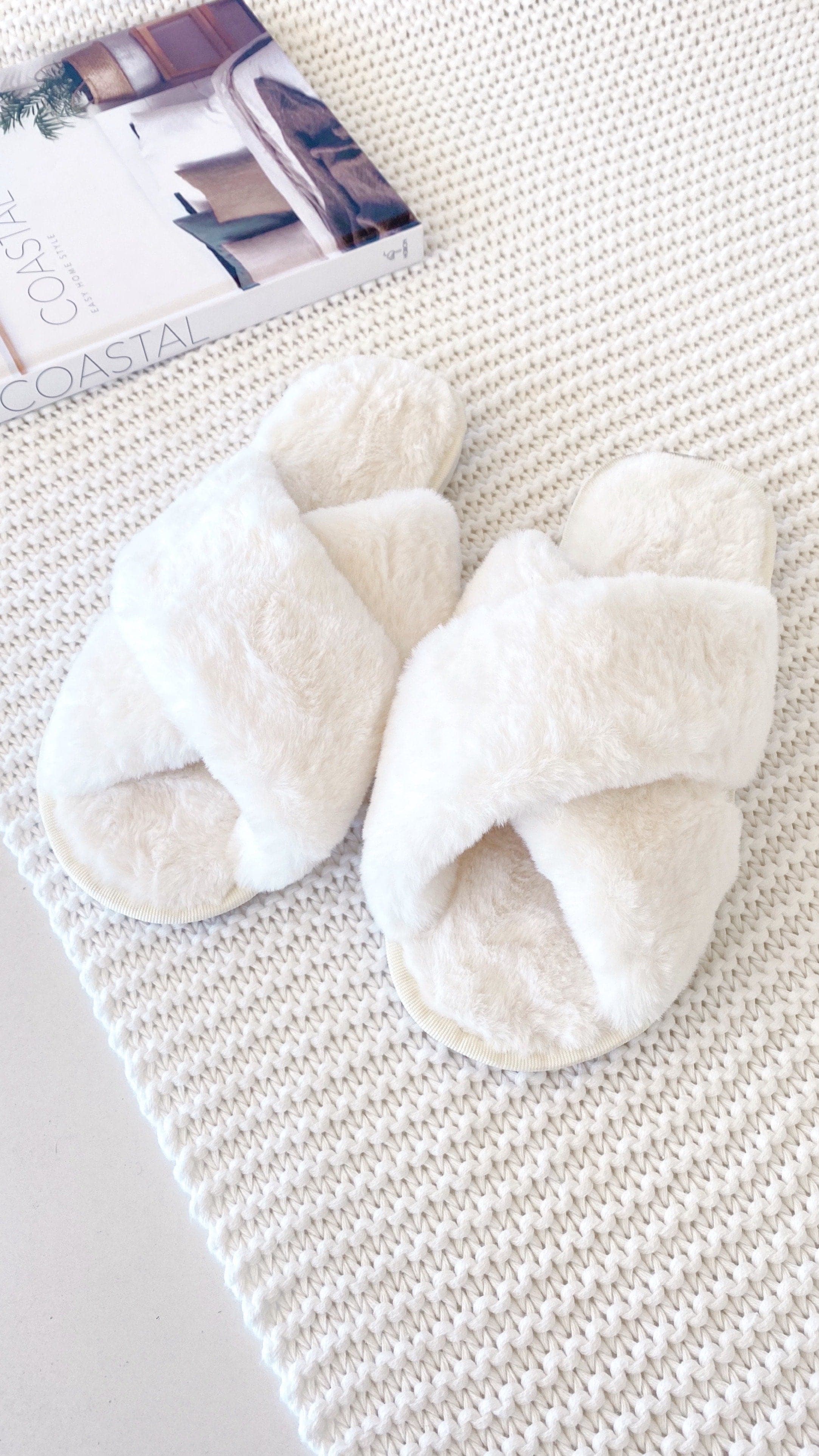 Zapatillas de casa de pelo sintético para mujer - Jeessy