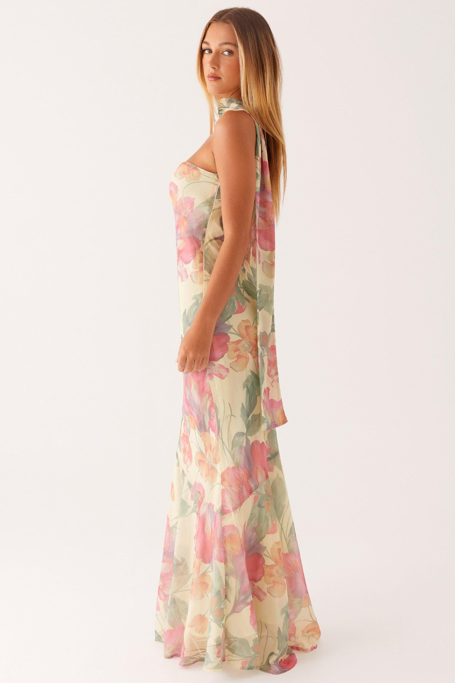 Camila - Vestido Largo Strapless de Gasa con Estampado Floral