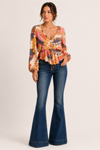 Jeans flare de mujer elásticos de tiro medio con campana amplia - Elke
