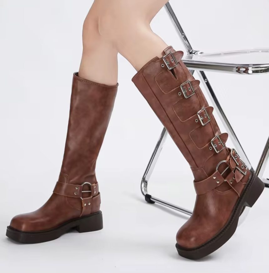 Rihana - Botas de caña ancha con tacón
