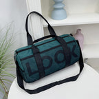 Bolso deportivo para mujer con compartimento independiente y diseño cilíndrico - Lía