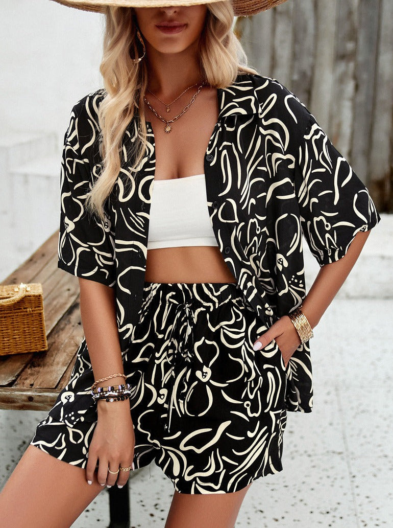 Adrienna - Conjunto de camisa y pantalón corto con cuello abotonado y estampado