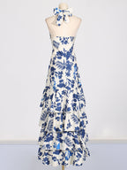 Maxi vestido floral halter con volantes en azul y blanco - Yery