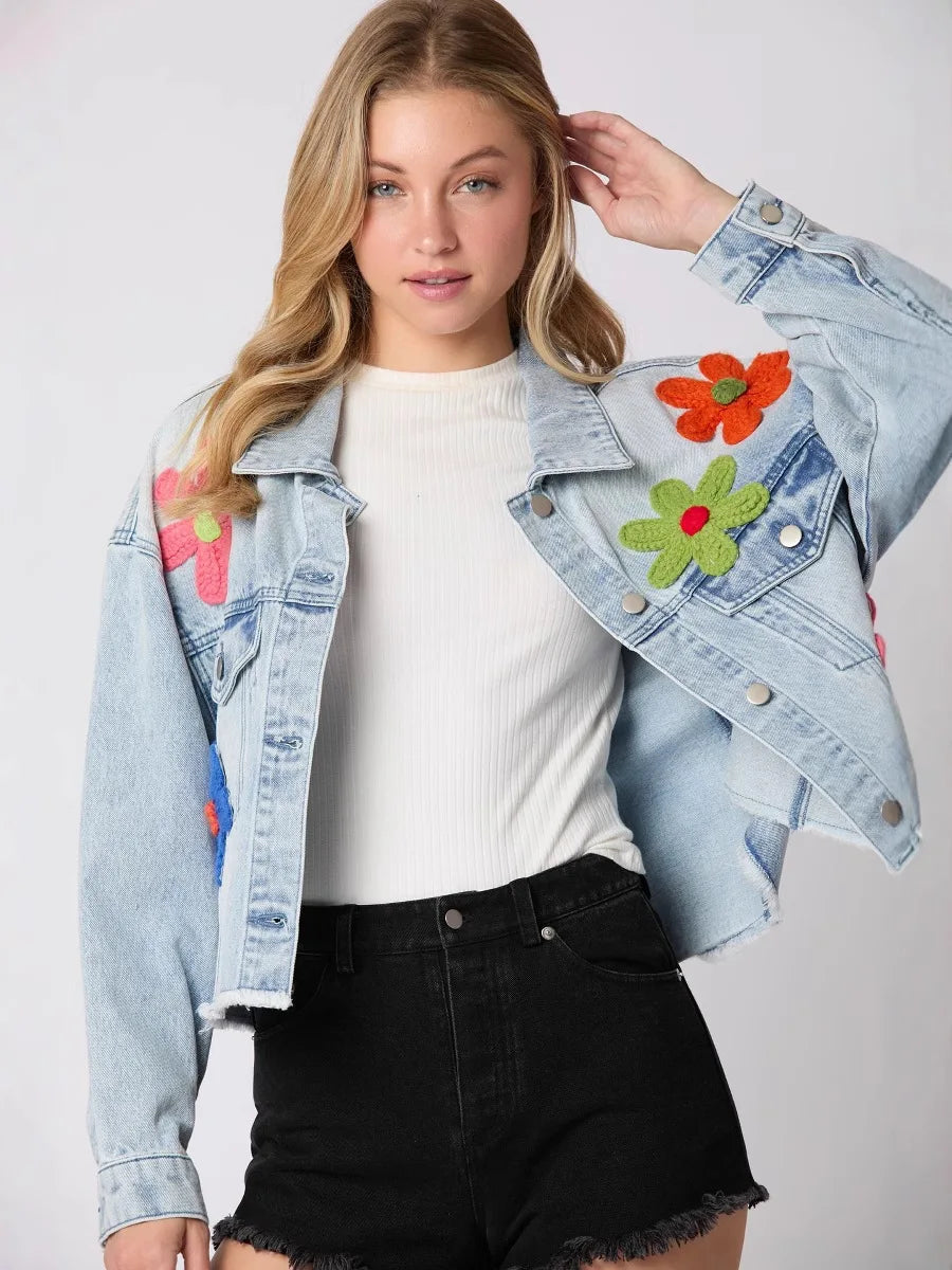 Julie - Chaqueta vaquera con bordado floral