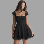 Evelina - Vestido con adornos de encaje y falda vaporosa