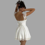 Evelina - Vestido con adornos de encaje y falda vaporosa