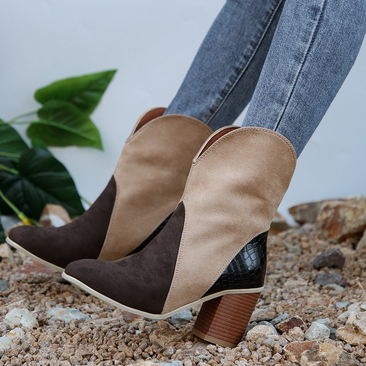 Botines para mujer de ante con tacón cuadrado - Norine