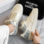 Zapatillas para mujer panel estampado paisley con detalle corazón - Lía