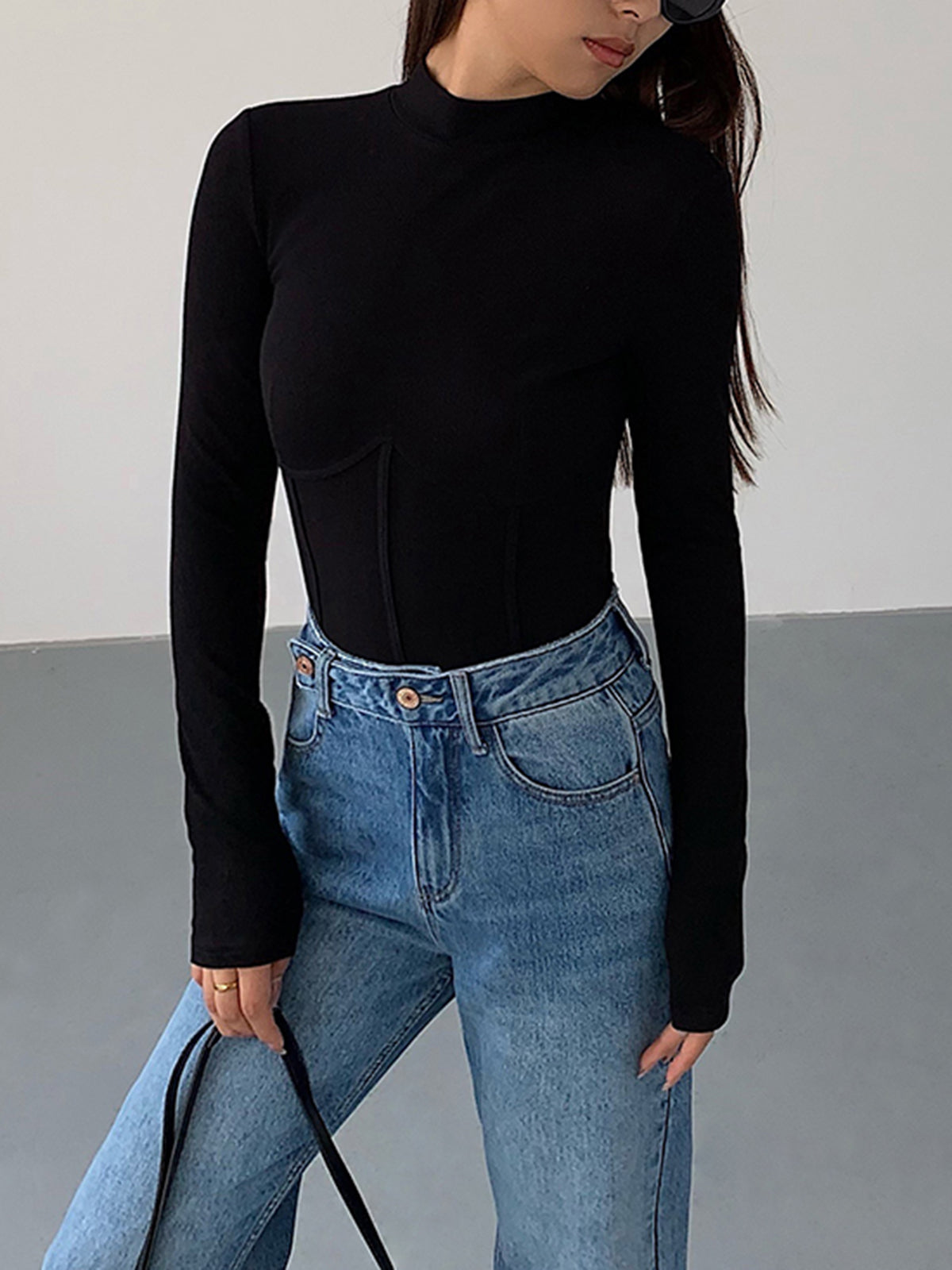 Top de cuello alto con manga larga y detalle corsé - Annelie