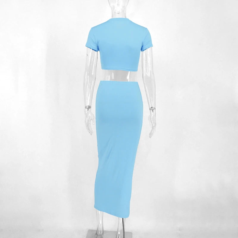 Conjunto mujer dos piezas top corto y falda larga azul claro - Celeste