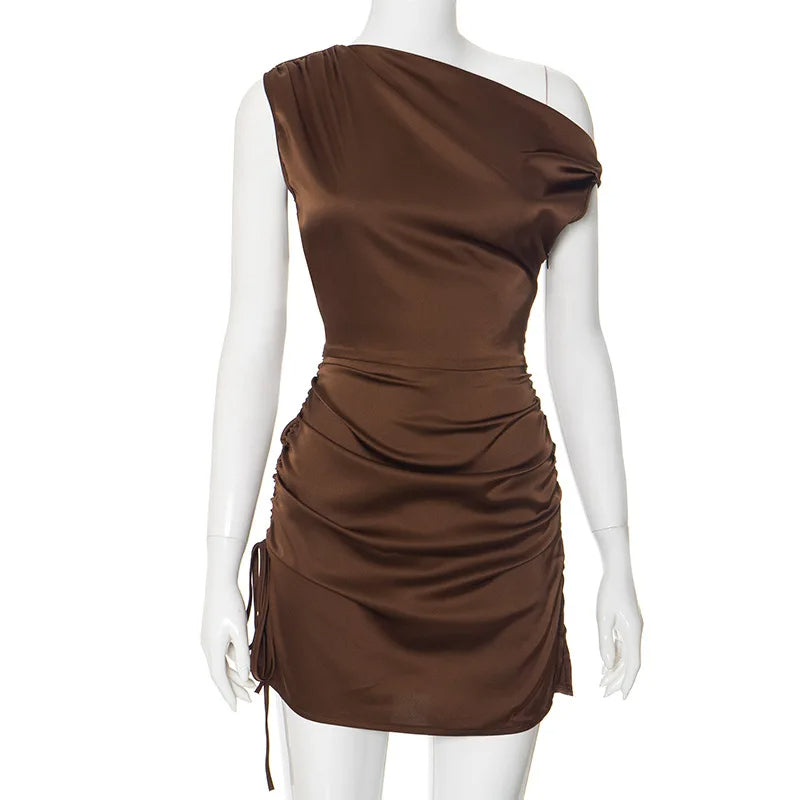 Marbella - Minivestido bodycon asimétrico con fruncidos