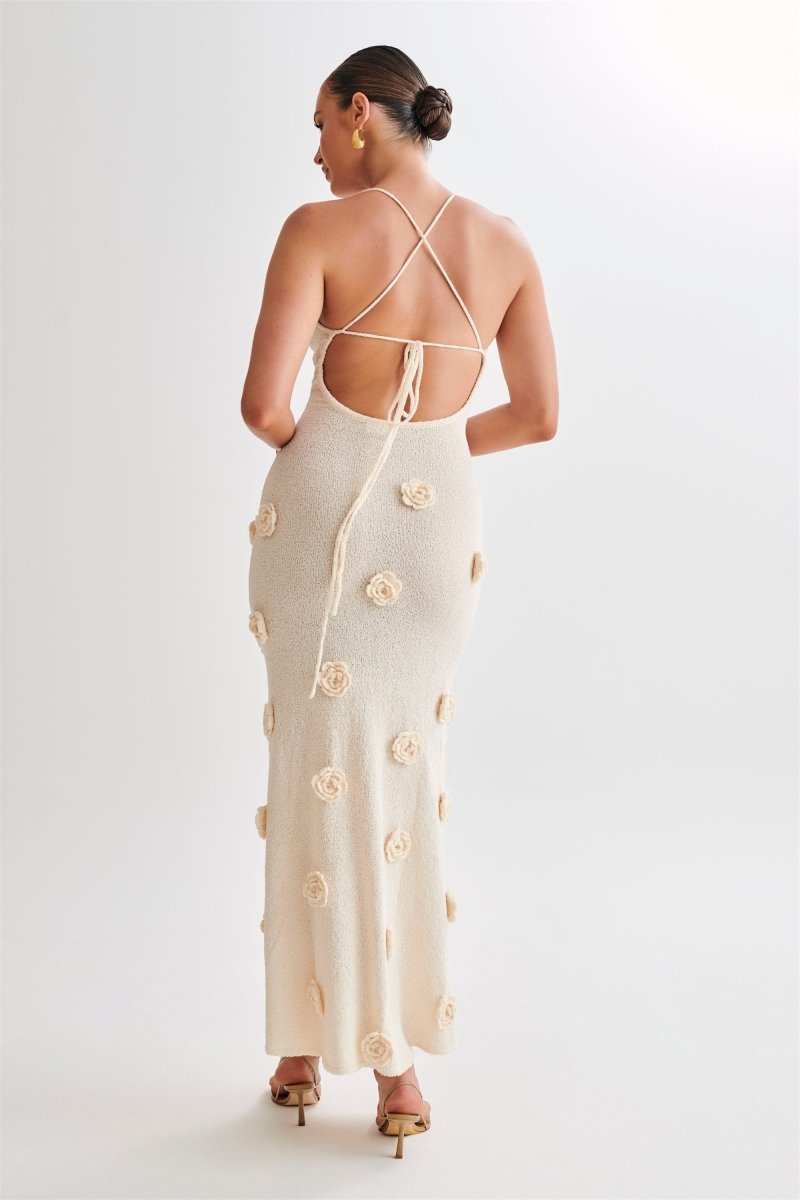 Hilara - maxi vestido de punto floral con cuello en V