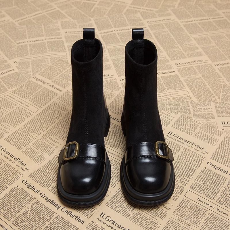 Botas de tobillo para mujer silueta ajustada hebilla decorativa - Rebeca