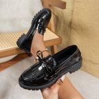 Mocasines mujer charol brillante con lazo decorativo - Valeria