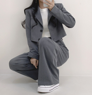 Gris