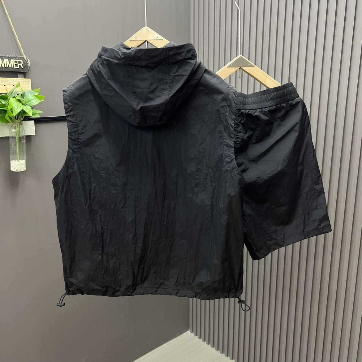 Conjunto chaleco sin mangas hombre capucha ligera estilo utilitario - Pedro