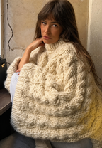 Jersey mujer oversize punto trenzado manga acampanada cuello alto - Nerina