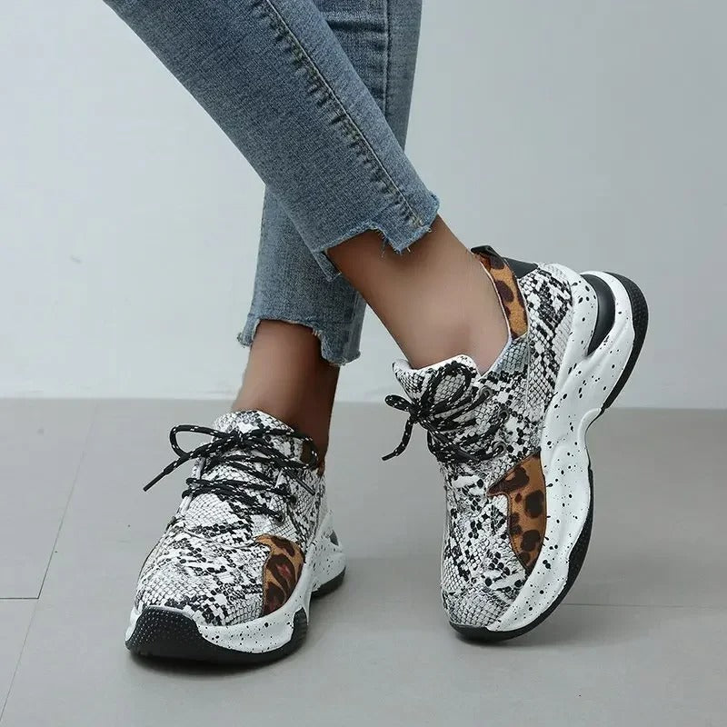 Alondra - Zapatillas deportivas con estampado de leopardo para mujer