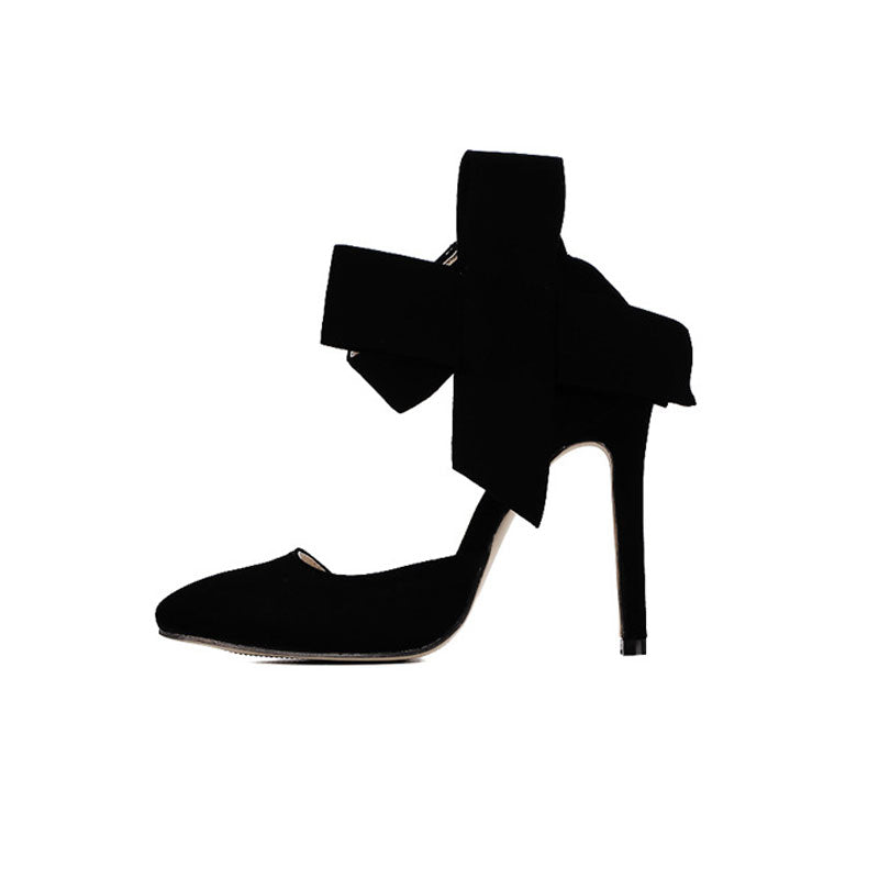 Hanna - Tacones mariposa de aguja de ante con correa de tobillo de estilo vintage